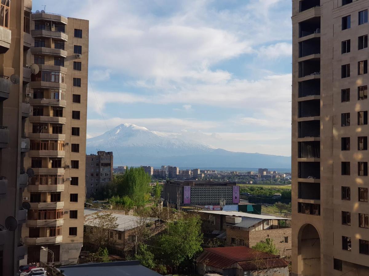 New Downtown Stylish Studio With Mt. Ararat View Yerevan Luaran gambar